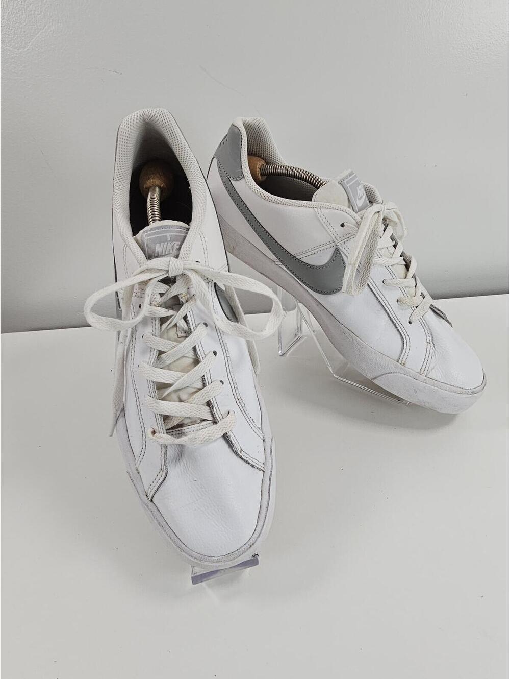 Nike Classic White and Gray Sneakers